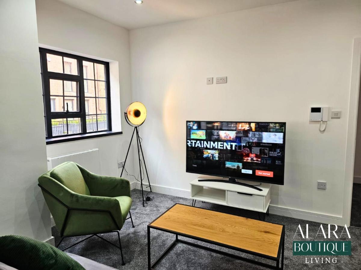 3 Floor Townhouse Luxury Living Alara Boutique Apartment เบอร์มิงแฮม ภายนอก รูปภาพ